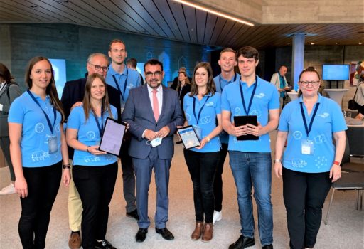 Staatsminister Klaus Holetschek besuchte das digiDEM Bayern-Team.