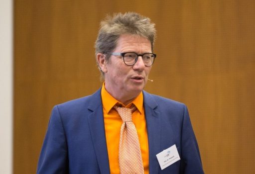 Prof. Dr. Hans-Ulrich Prokosch, Leiter des Lehrstuhls für medizinische Informatik